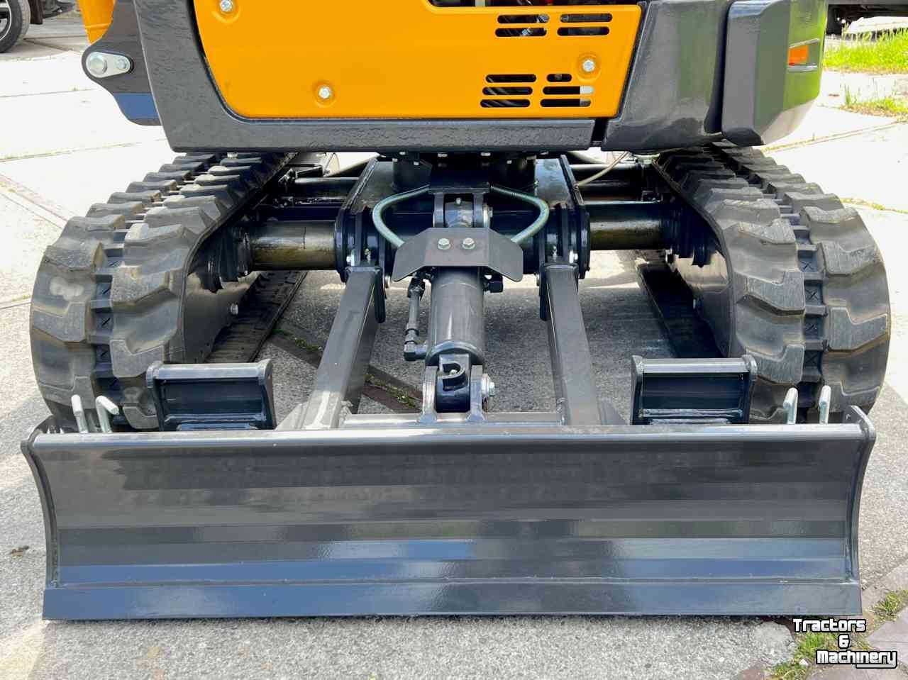Excavator tracks IHI Kato 1.8 stage5! nieuw ontworpen machine