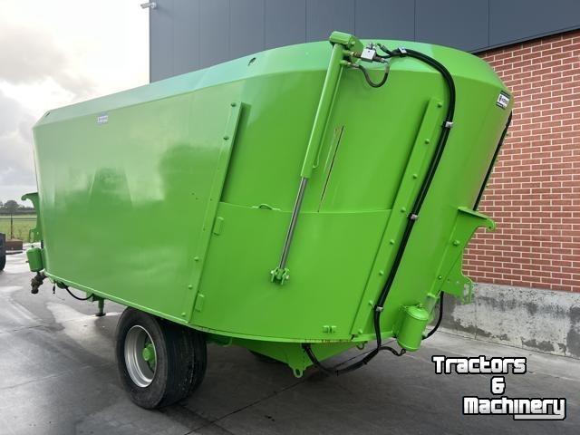 Feed mixer Faresin Farasin 18 m³