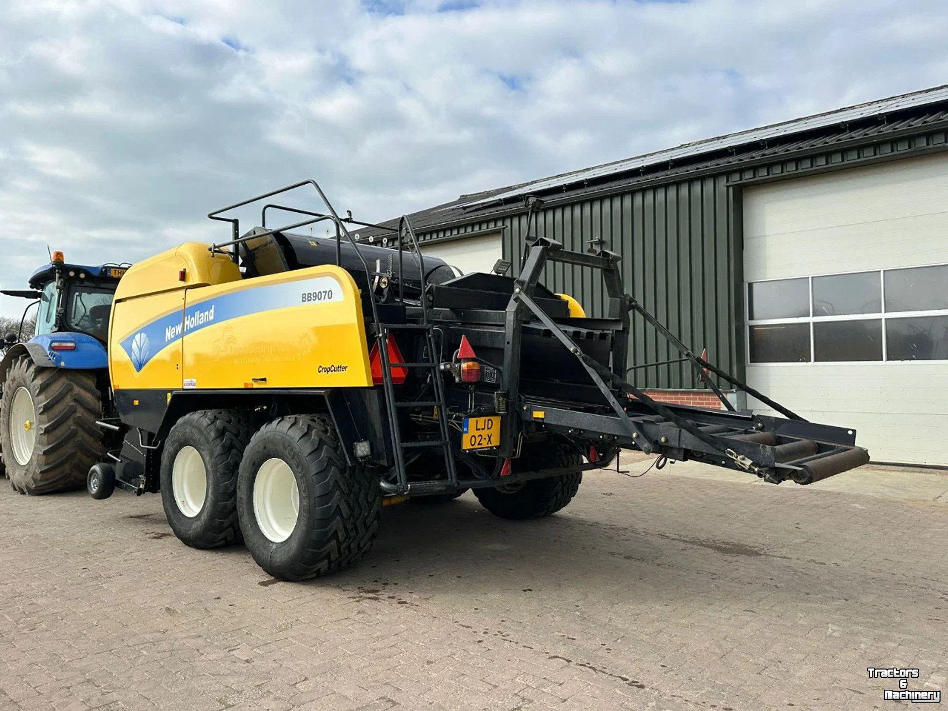 Balers New Holland BB9070 CropCutter