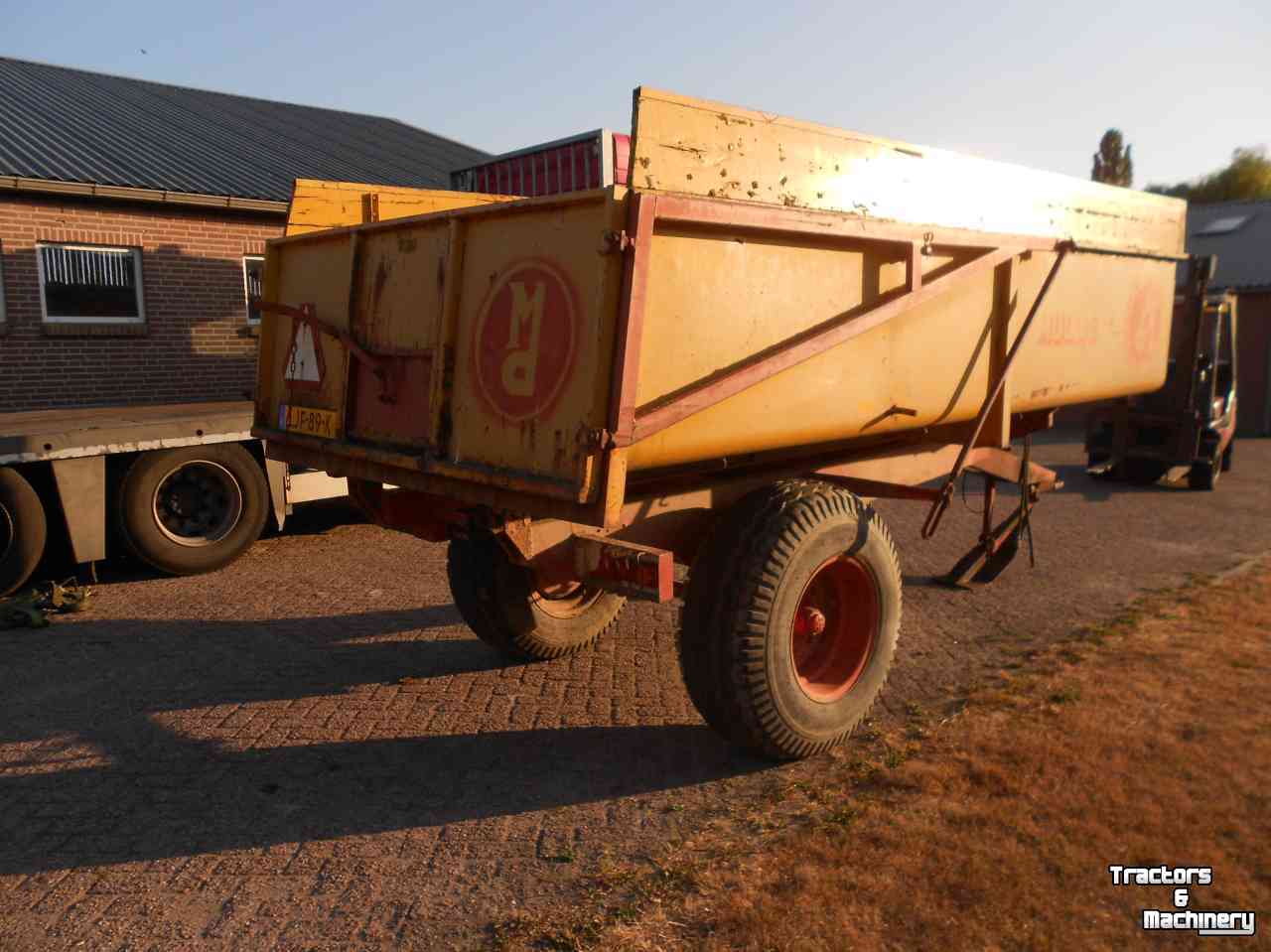 Dumptrailer Mullie e 7