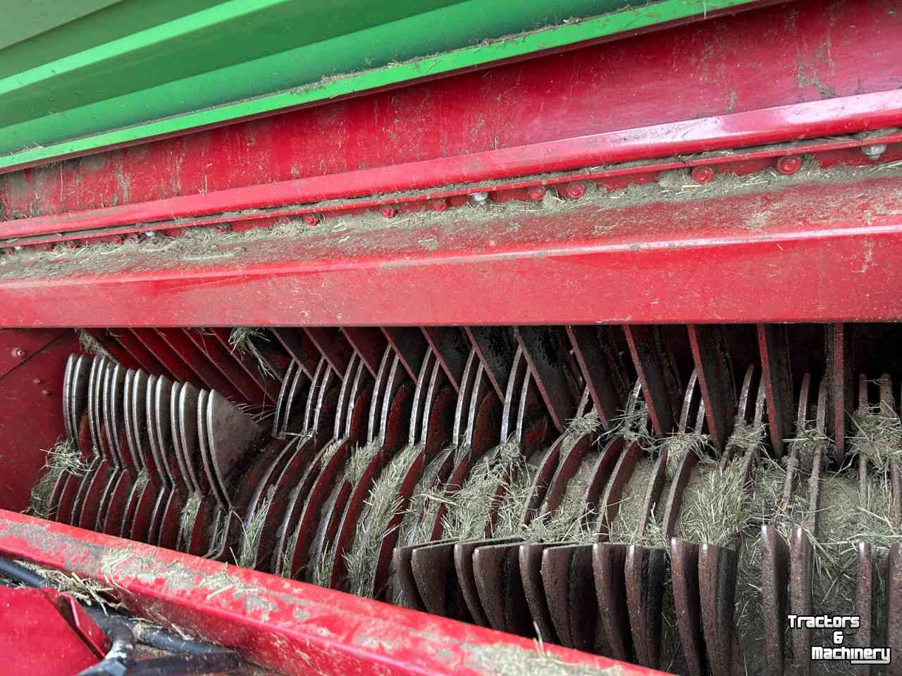 Self-loading wagon Strautmann Super Vitesse 2 H Groot onderstel.