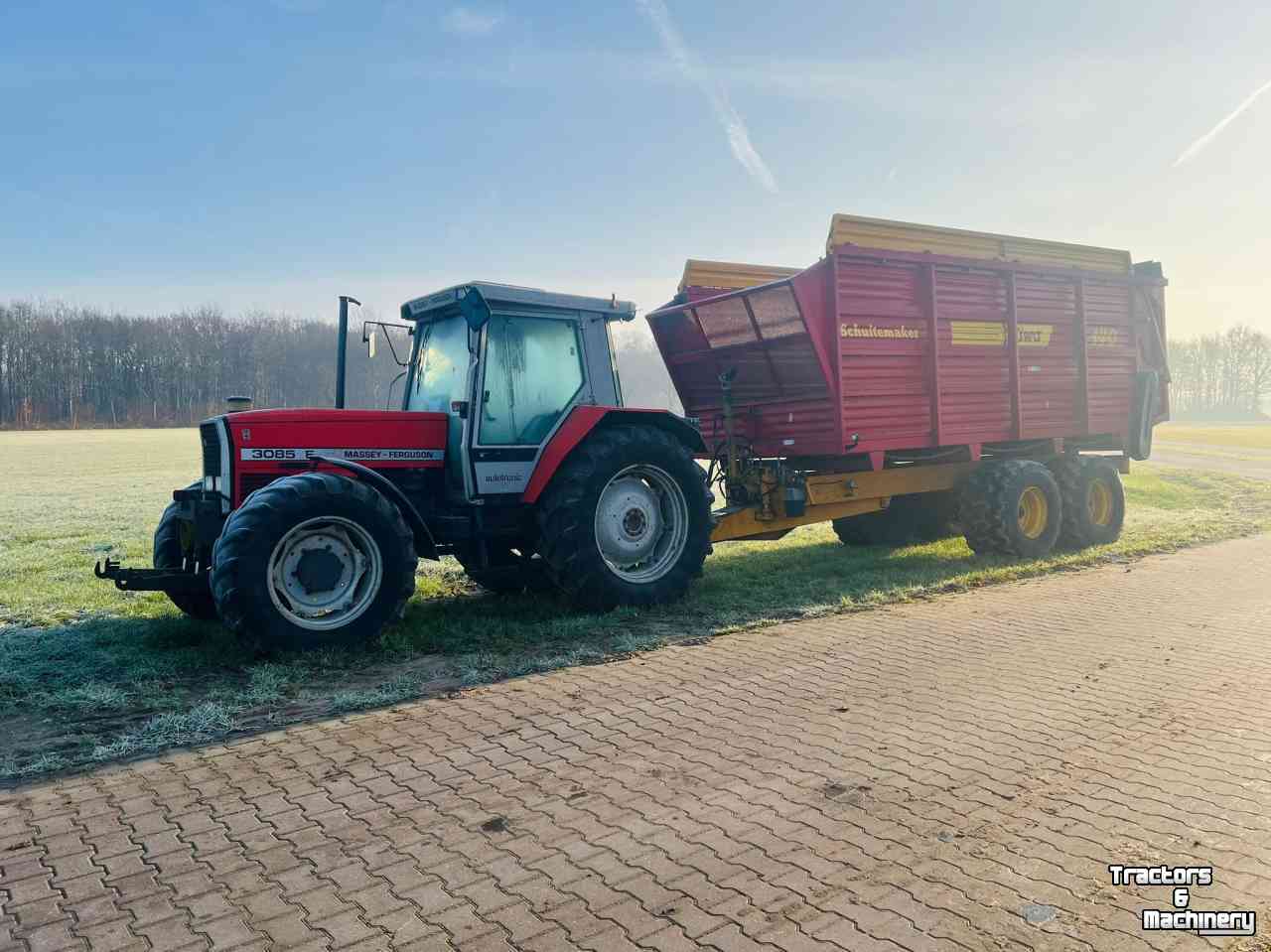 Tractor Massey Ferguson 3085 E Autotronic