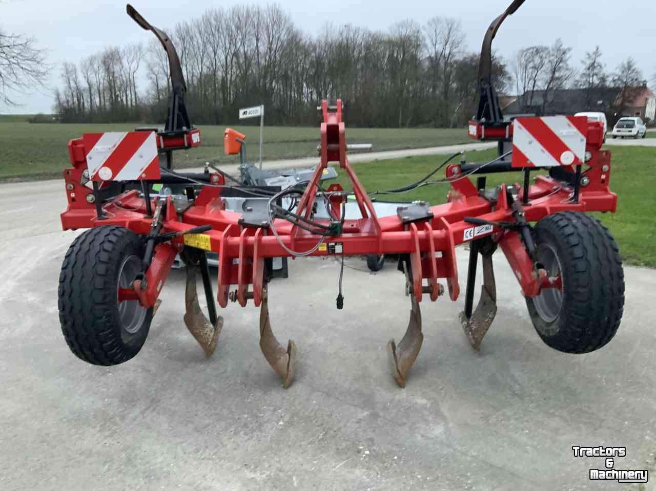 Deep subsoiler SMS HKT 470|8  woeler | V-vorm