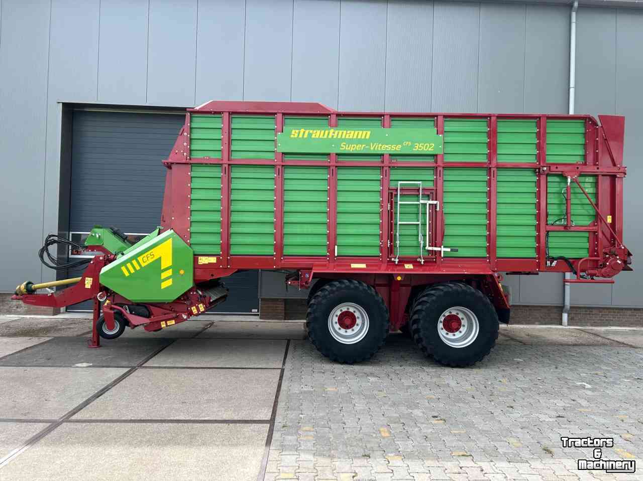 Self-loading wagon Strautmann Super Vitesse CFS 3502  ( Verkocht )