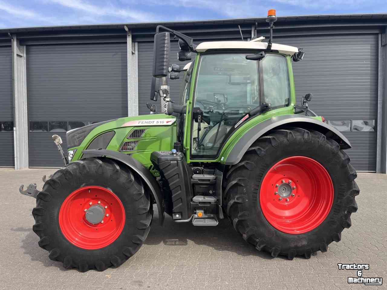 Tractor Fendt 516 profi plus