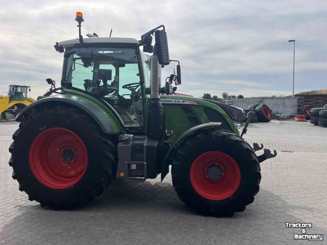 Tractor Fendt 516 profi plus