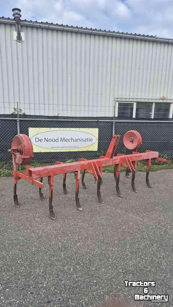 Cultivator  310