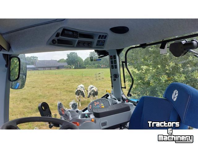 Tractor New Holland 140 AutoCommand