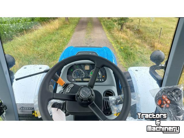Tractor New Holland 140 AutoCommand