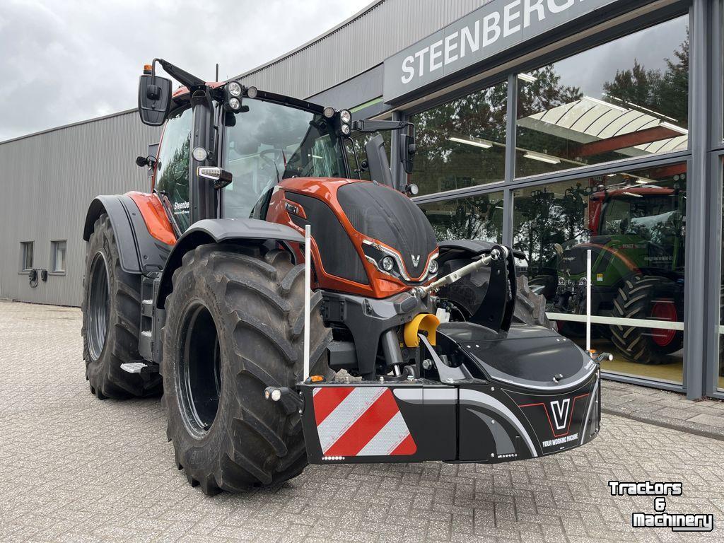 Tractor Valtra N175D