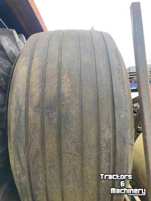 Wheels, Tyres, Rims & Dual spacers  550/60-22.5