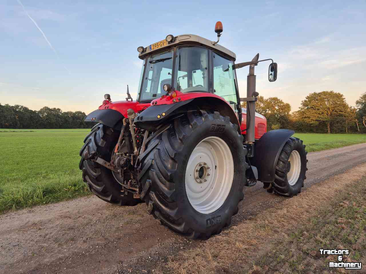 Tractor Massey Ferguson 6485 Dynashift