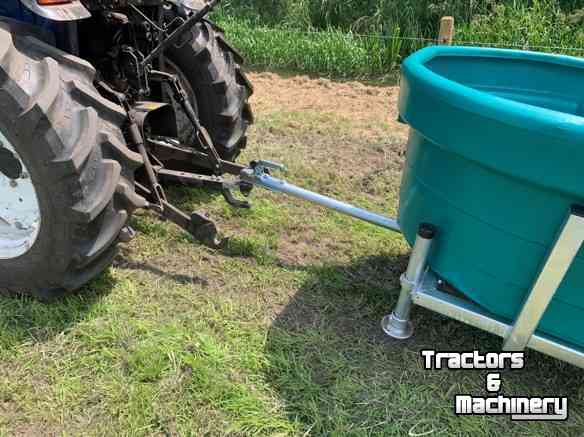 Water trough Solar Energy Suevia Suevia Solar weidedrinkbak 1000 liter, met bronpomp