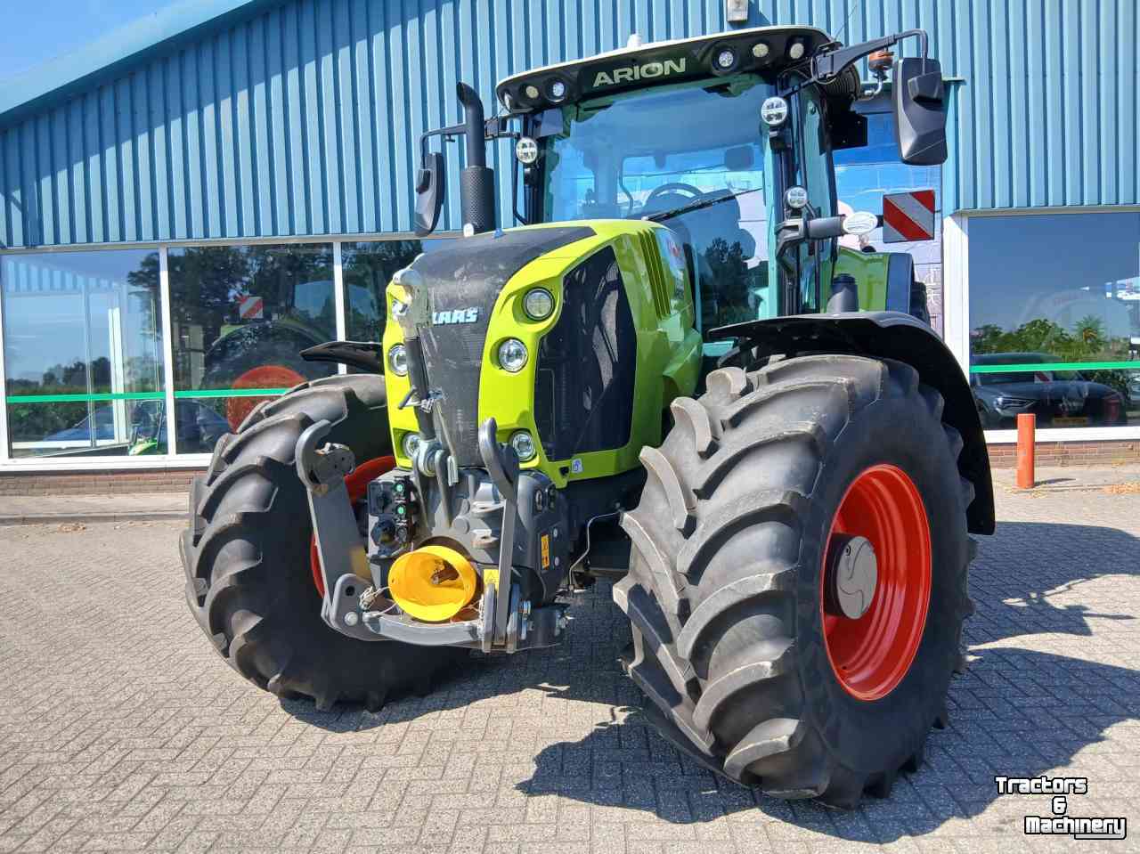Tractor Claas Arion 660 CMATIC CEBIS