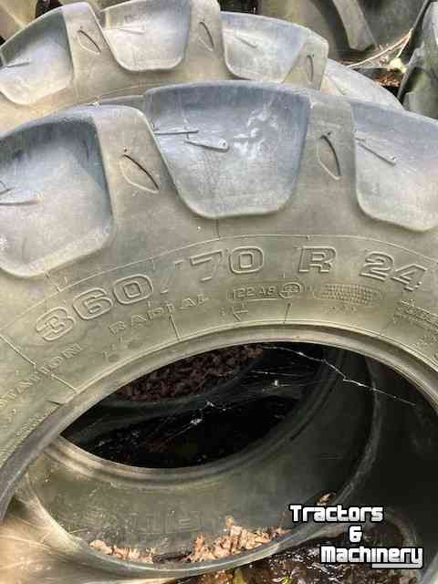 Wheels, Tyres, Rims & Dual spacers  360/70R24