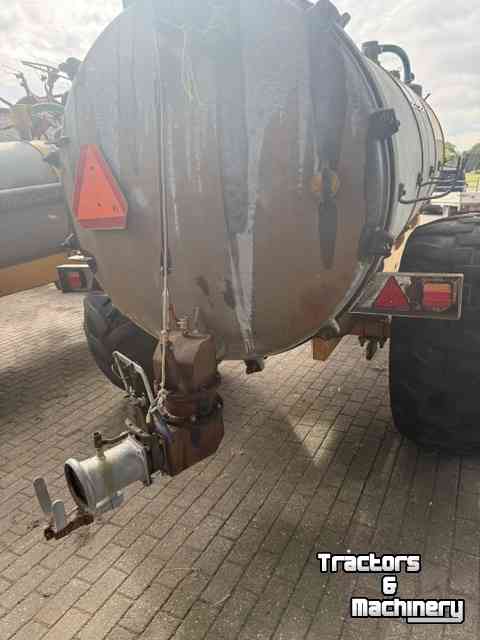 Slurry tank Veenhuis 6800 ltr giertank