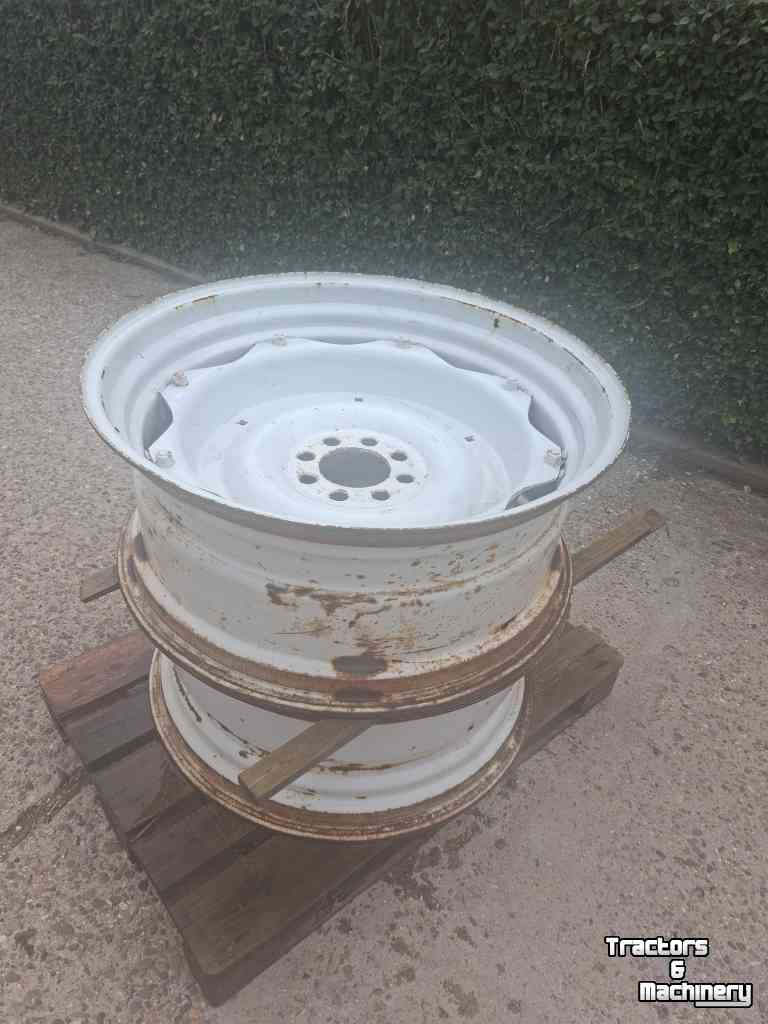 Wheels, Tyres, Rims & Dual spacers Ford 14-34 velgen origineel