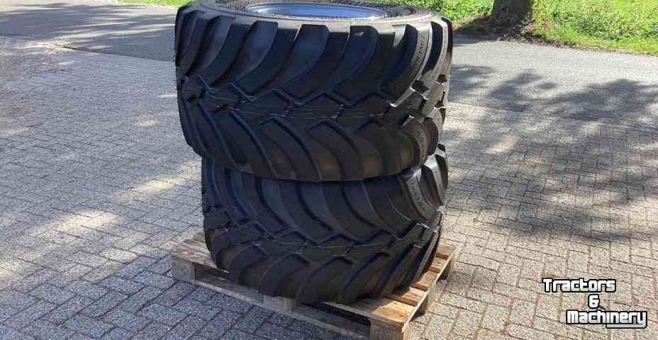 Wheels, Tyres, Rims & Dual spacers Trelleborg 600/50R22.5 Nieuw
