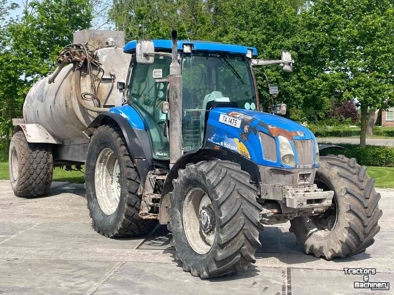Tractor New Holland newholland t6030 met tank