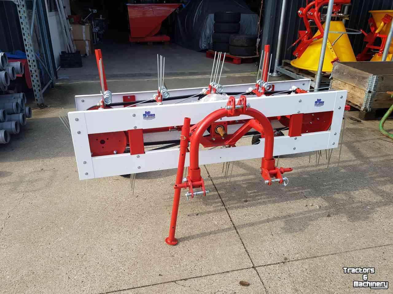 Rake  Bandhooier 2.7 mtr