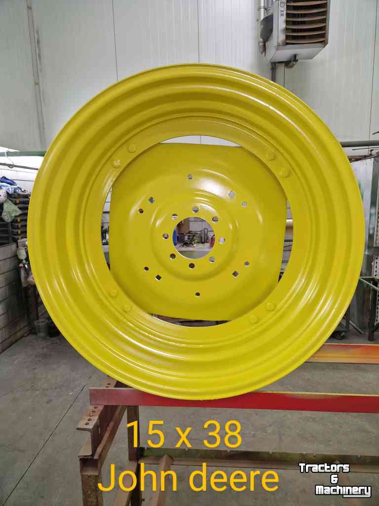 Wheels, Tyres, Rims & Dual spacers John Deere 15X38
