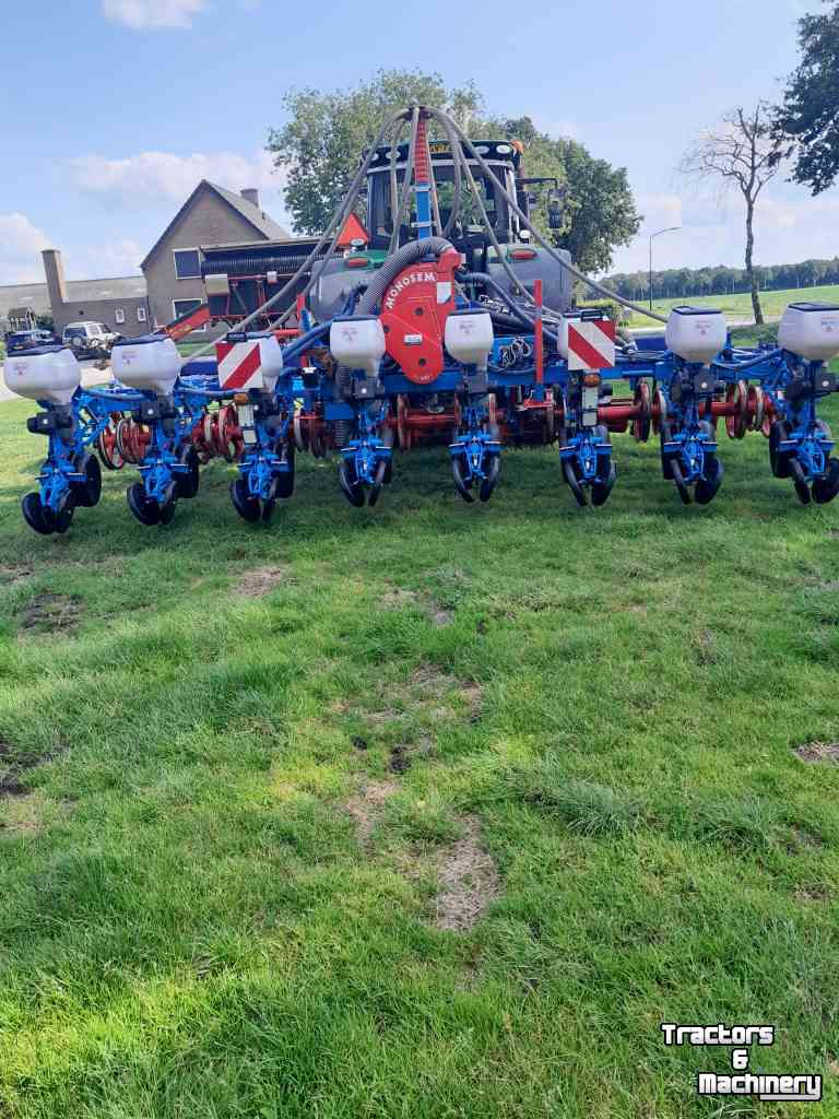 Seed drill Monosem Ruggen zaaimachine
