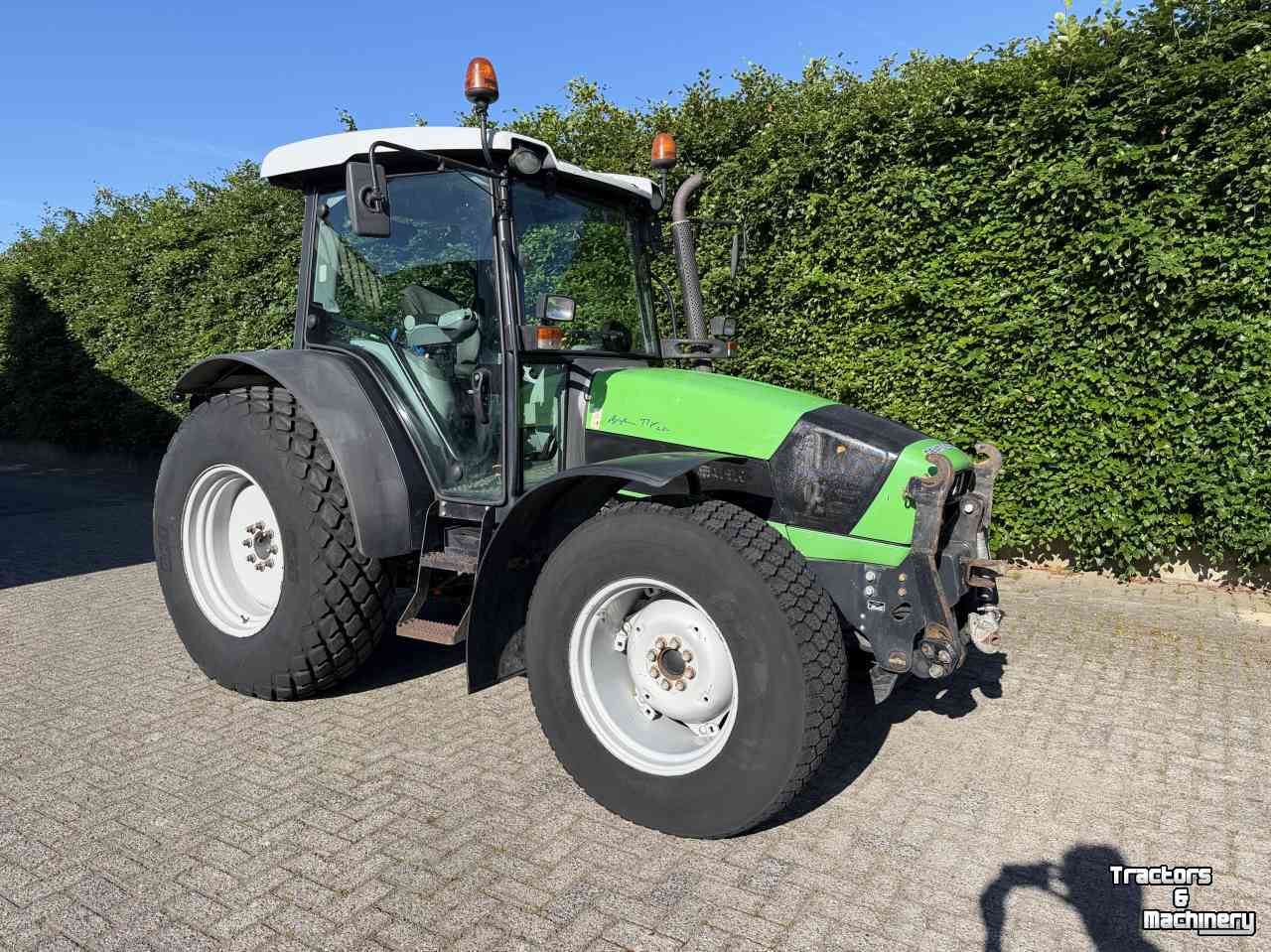 Tractor Deutz TTV430
