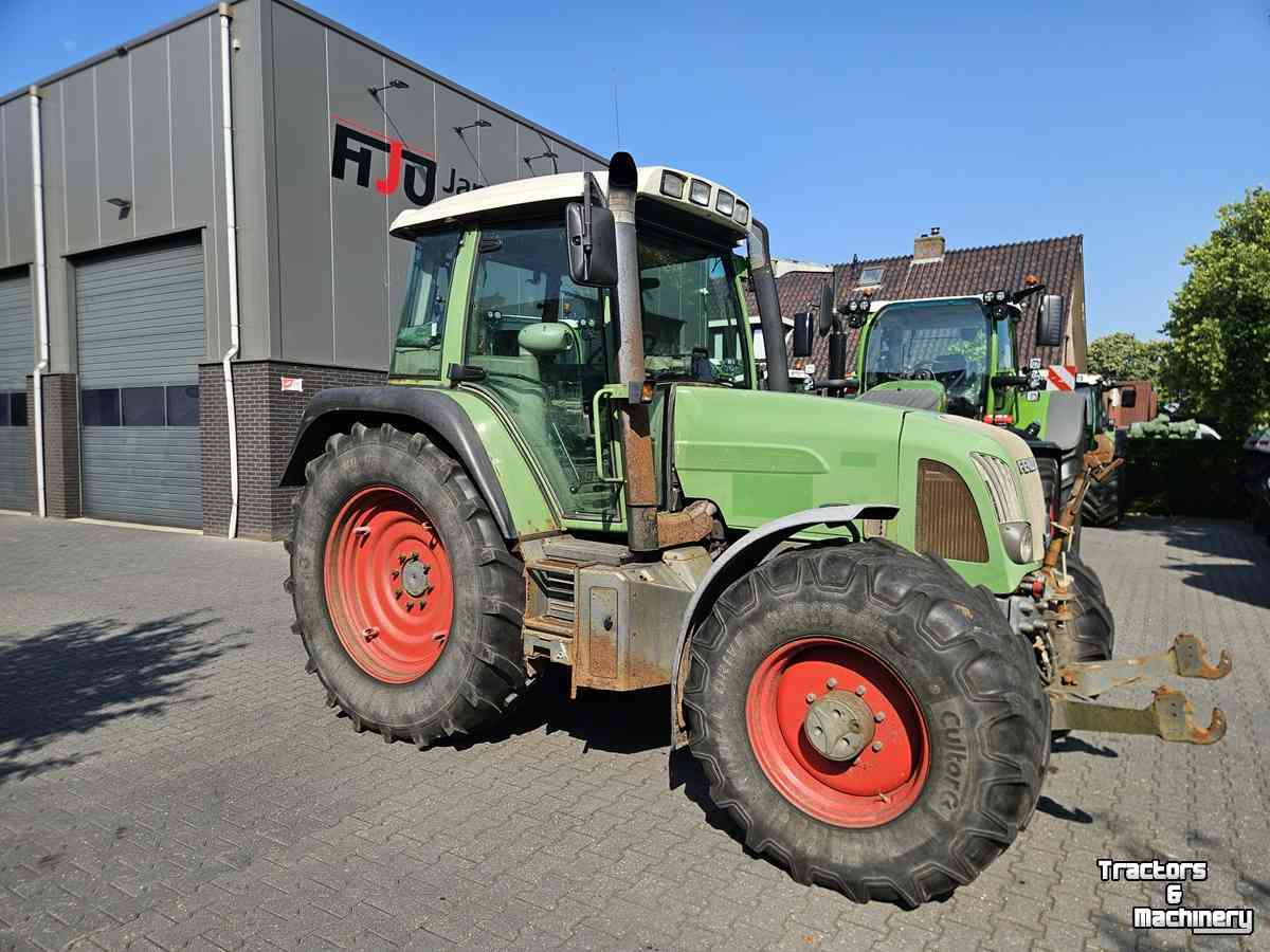Tractor Fendt 411
