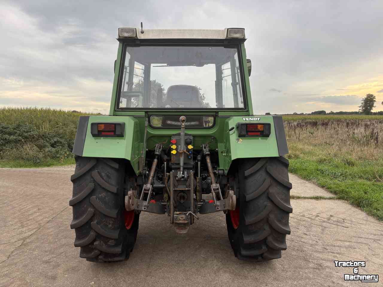 Tractor Fendt 309 LSA met voorlader