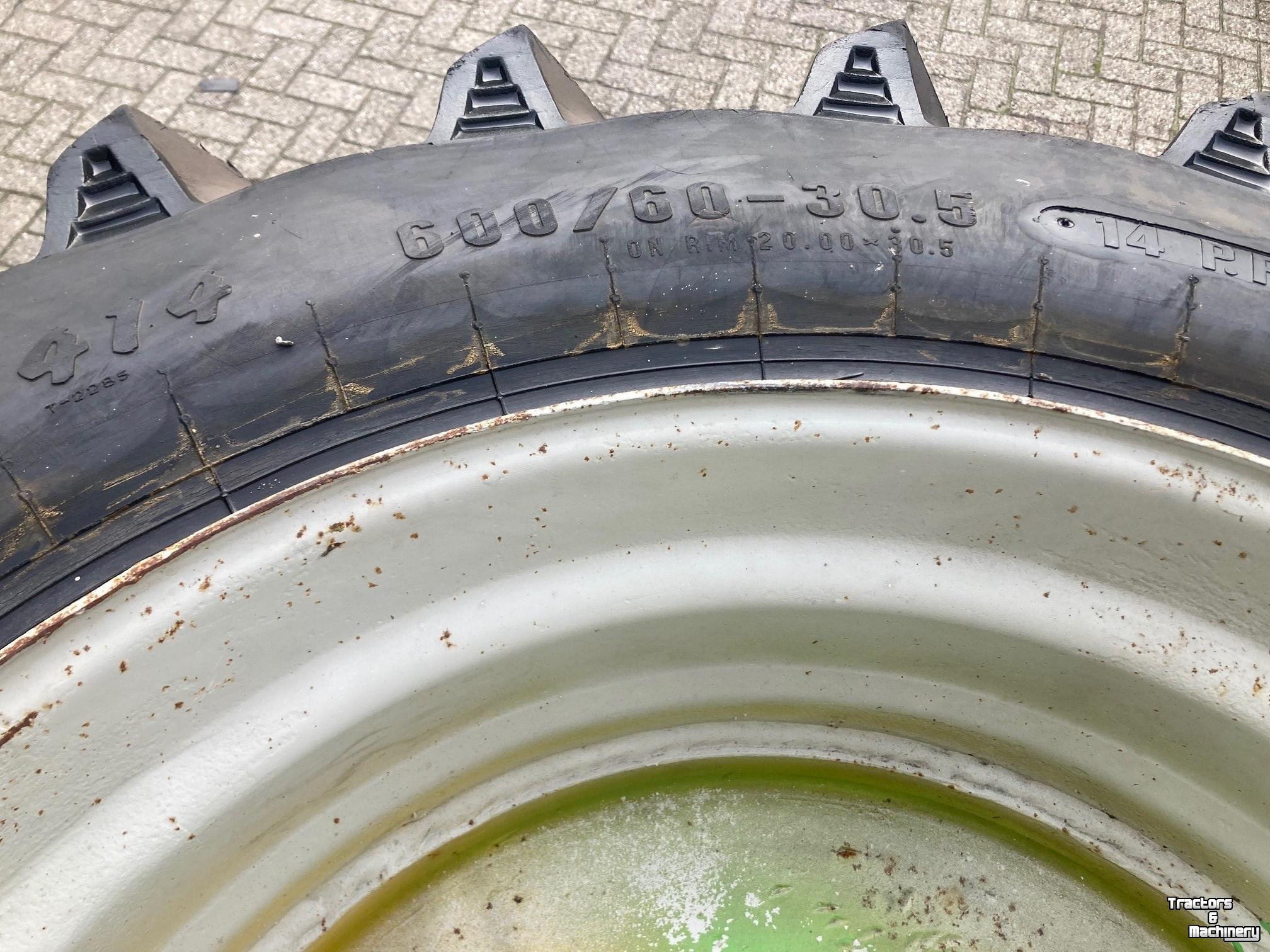 Wheels, Tyres, Rims & Dual spacers Trelleborg Trelleborg 600/60-30.5 Twin 414