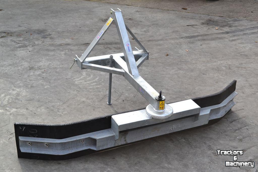 Rubber yard scraper Qmac SCHUIF 270 CAT2 MET KRANS -OP IS OP