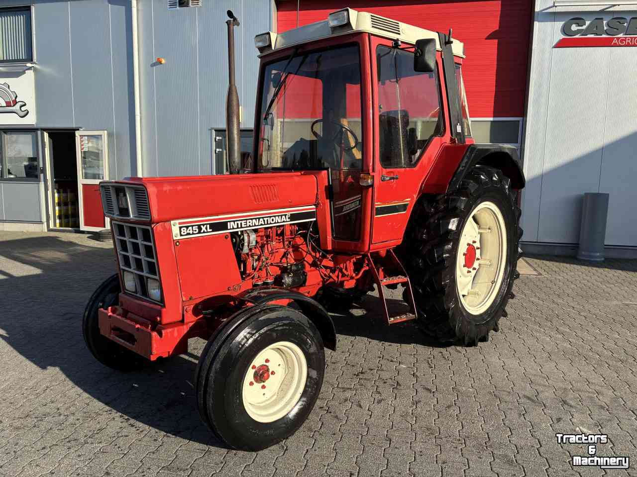 Tractor International 845XL