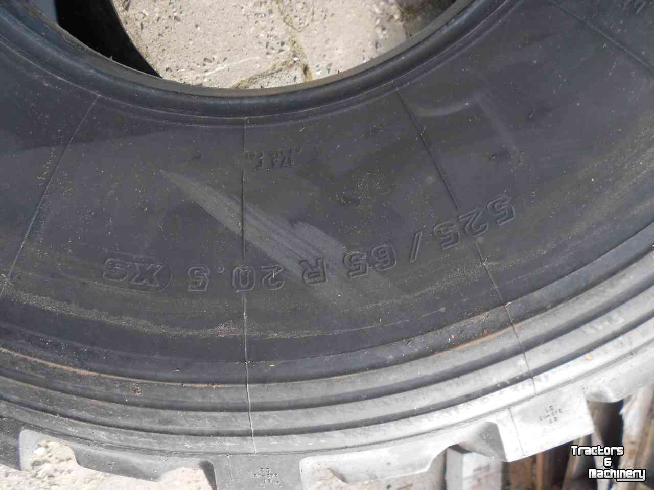 Wheels, Tyres, Rims & Dual spacers Michelin 525/65r20.5