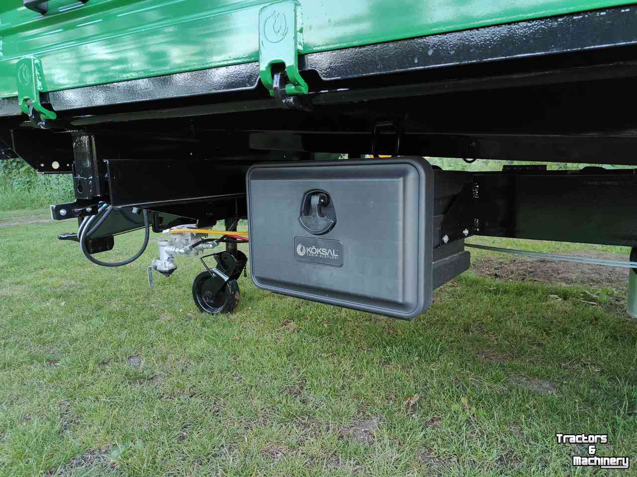 Dumptrailer  Hummel 3,5 tons driezijdige kipper