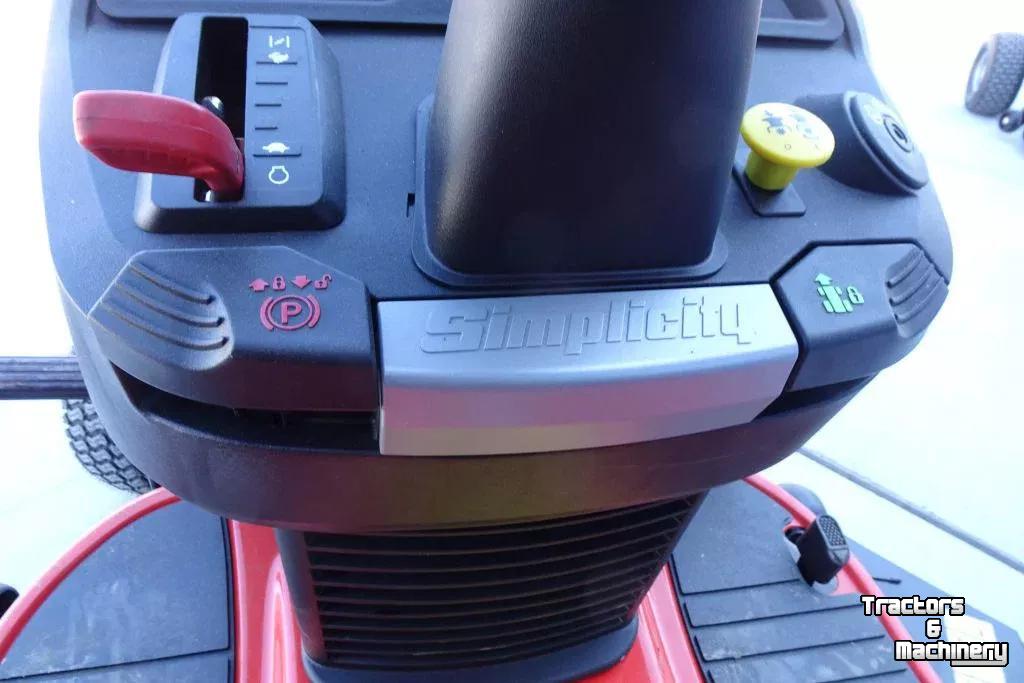 Ride-on mower Simplicity SLT210E