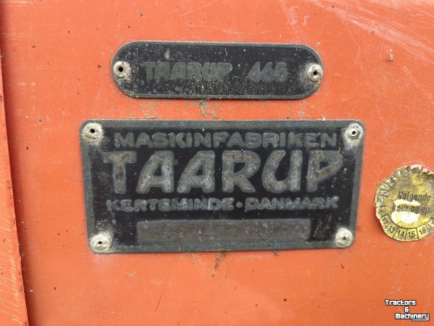 Self-loading wagon Taarup 465