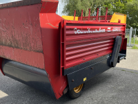 Silage-block distribution wagon Schuitemaker 30S