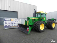 Tractor John Deere 7520