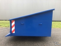 Tractor tipping boxes Ceres 1100-2000