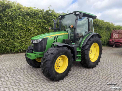 Tractor John Deere 5090R