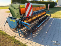 Seed drill Köckerling Nokkenrad zaaimachine met rol