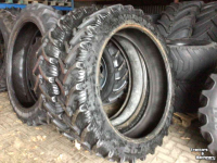 Wheels, Tyres, Rims & Dual spacers Taurus 340/85-48 (13.6-48)