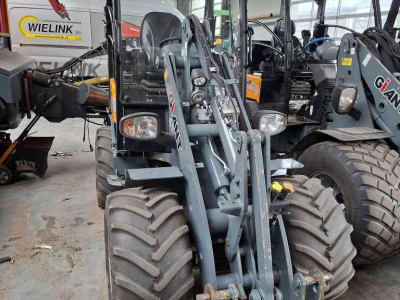 Wheelloader Giant G2500HD