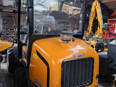 Wheelloader Giant G2500HD