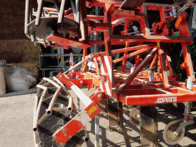 Deep subsoiler Evers WBG 6