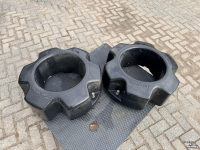 Used parts for tractors New Holland / CNH Wielgewichten 2x454kg (T7 LWB)