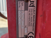 Fertilizer spreader Lely weegstrooier