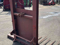 Other attachments and accessories  Mestvork, kuilvork, vork, riek, diversen