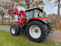 Tractor Massey Ferguson 7715S Dyna-6 Efficient Tractoren