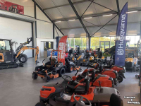 Ride-on mower Husqvarna Rider zitmaaiers robot en Loopmaaiers